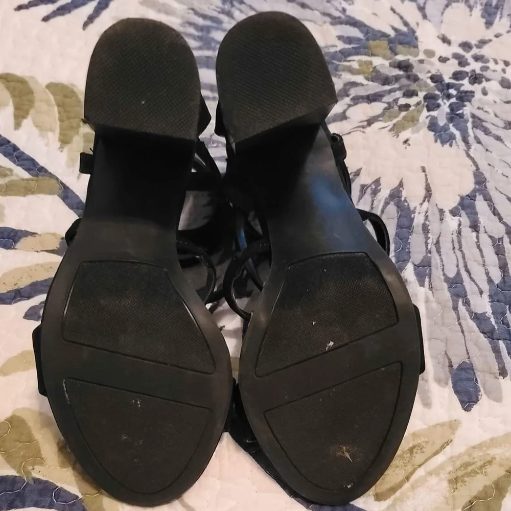 Lauren Conrad Elegant Black Strappy Women's Heels